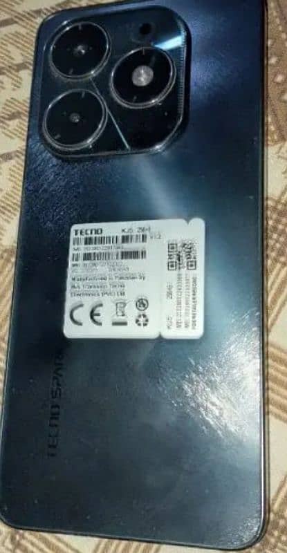 TECNO Spark 20 8/128 3