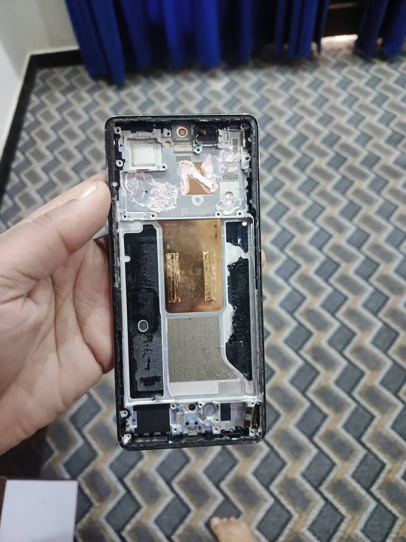 infinix zero 30 panel 1