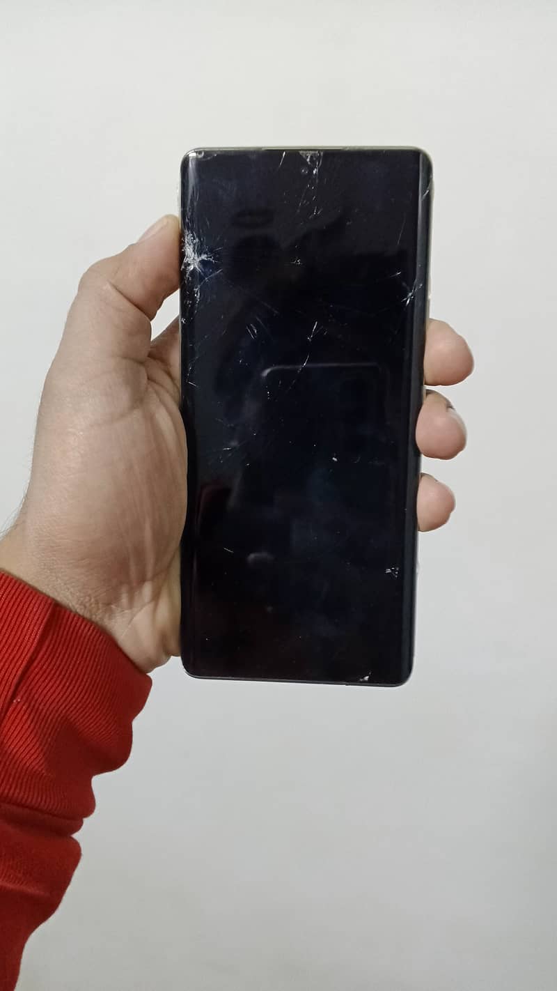 infinix zero 30 panel 5