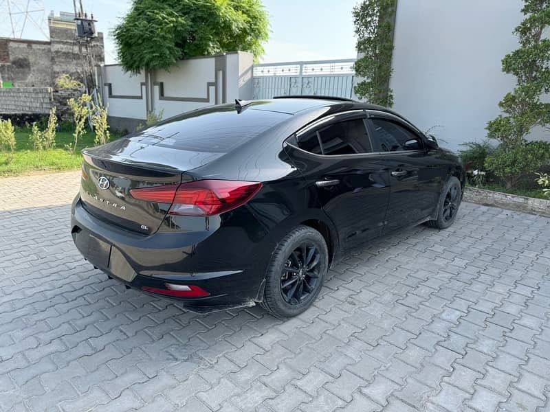 Hyundai Elantra 2022 2