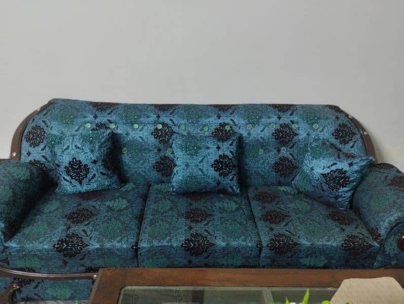 6 seater Good Condition sofa set 5