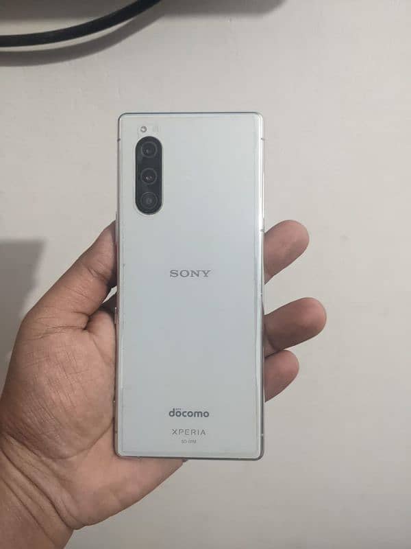 Sony Xperia 5 mark 1 1