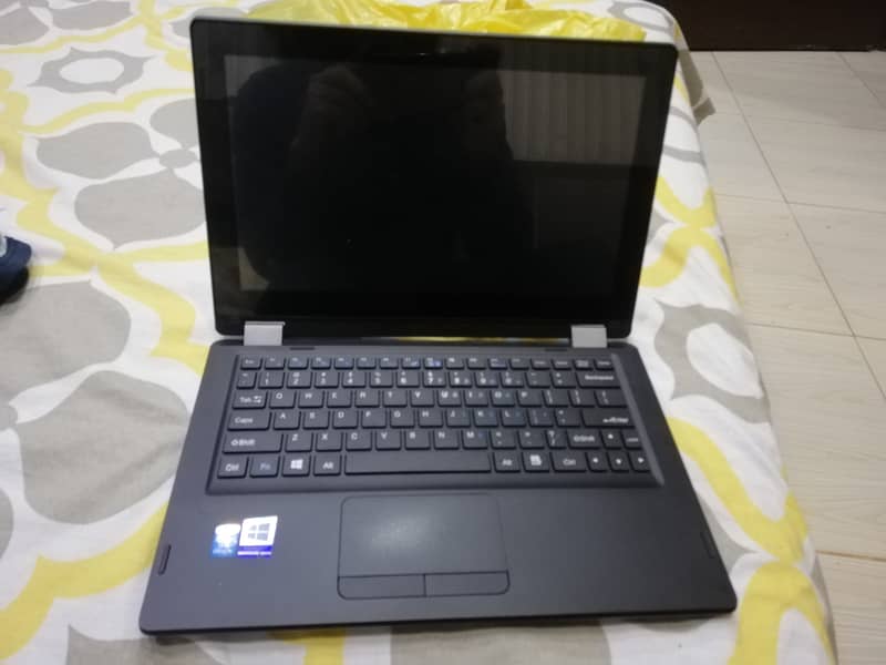 Haier y11c laptop 2