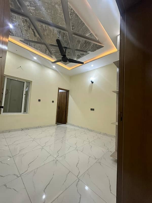 10 Marla  Peaceful Ground Floor Portion For Rent Available Very Prime Location 3