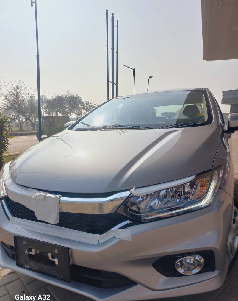 Honda city 1.2cvt automatic 6