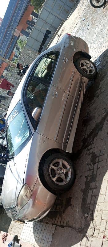 Honda Civic EXi 2002 3