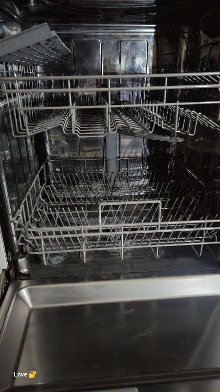 Samsung Dishwasher (used) for Sale 4