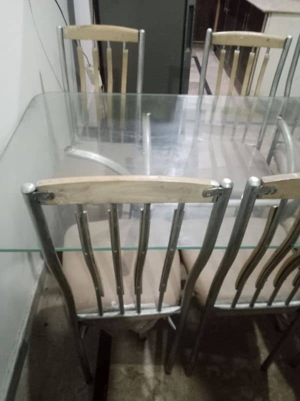 Dinning table for sale in lahore good condition 6