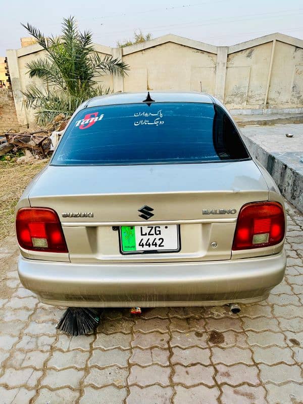 Suzuki Baleno 2004 1