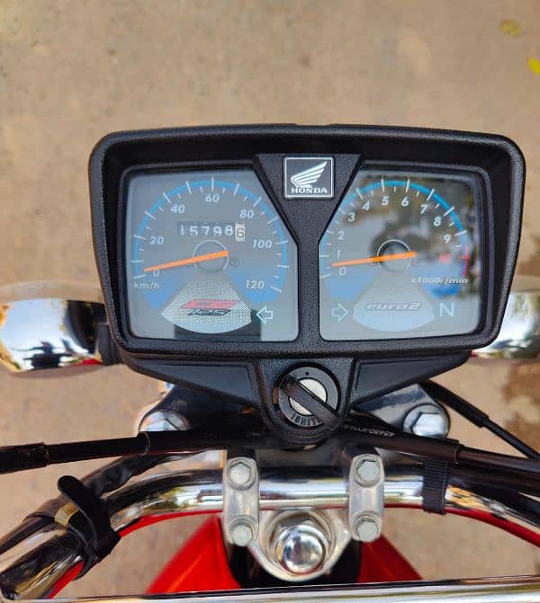 Honda cg 125 self start model 2023 condition 10/10 6