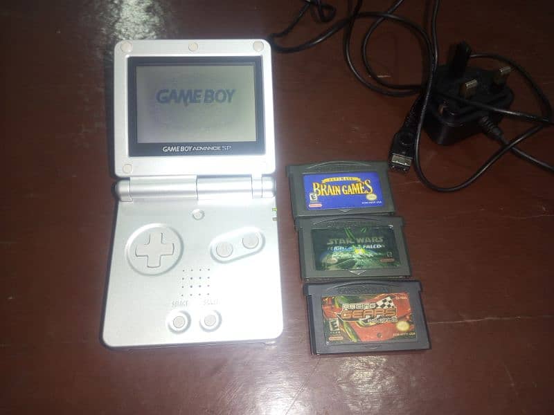 Nintendo Gameboy Advance Sp 001 1