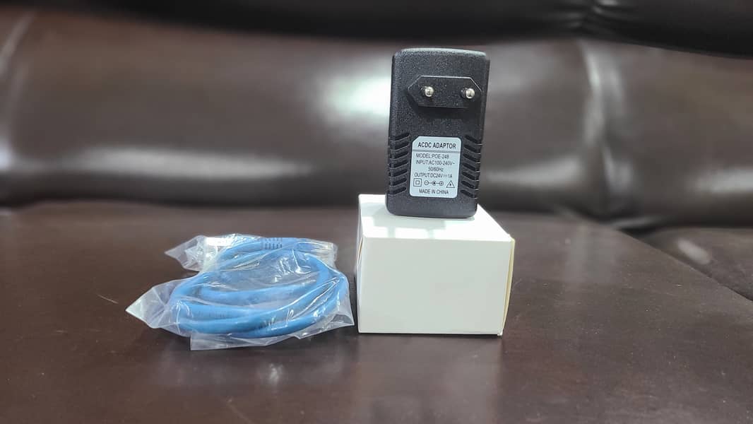 PoE Adapter | 24V 1A 24W 802.3af Passive PoE Injector (New) 1