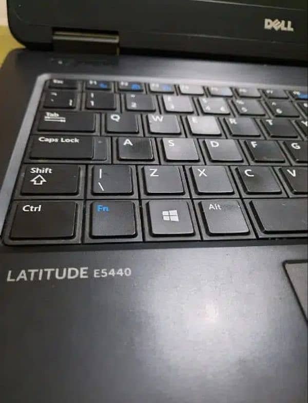 Dell E5540 laptop with charger 2