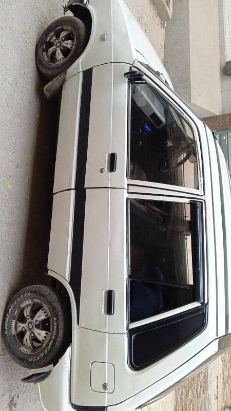 Suzuki Mehran 2010 4