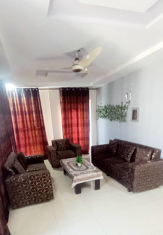 One Bed Furnished Appartment for Rent Daily 4