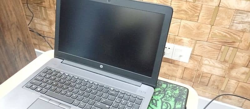 HP Zbook i7 6thGen 15 G3 Mobile Workstation for Urgent Sale 4