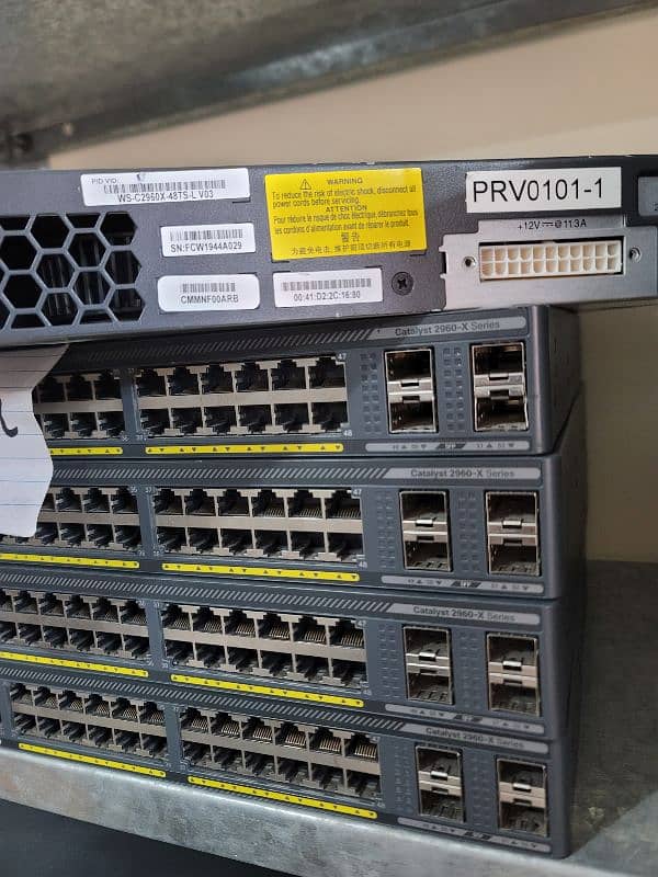 Cisco 2960X-48TS-L 7