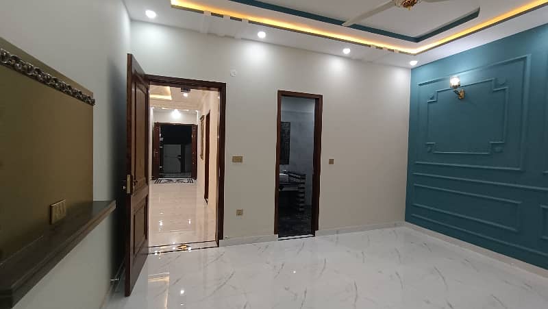 10 Marla Brand New Double Storey House Available For Sale Panjab Govt Phase 2 College Road Lahore 21