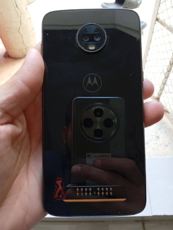 Moto z3 play 4