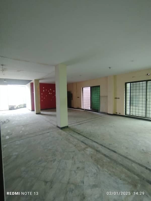 HALL AVAILABLE FOR RENT IN FAISAL TOWN MAIN ROAD FOR COMMERCIAL USE 4