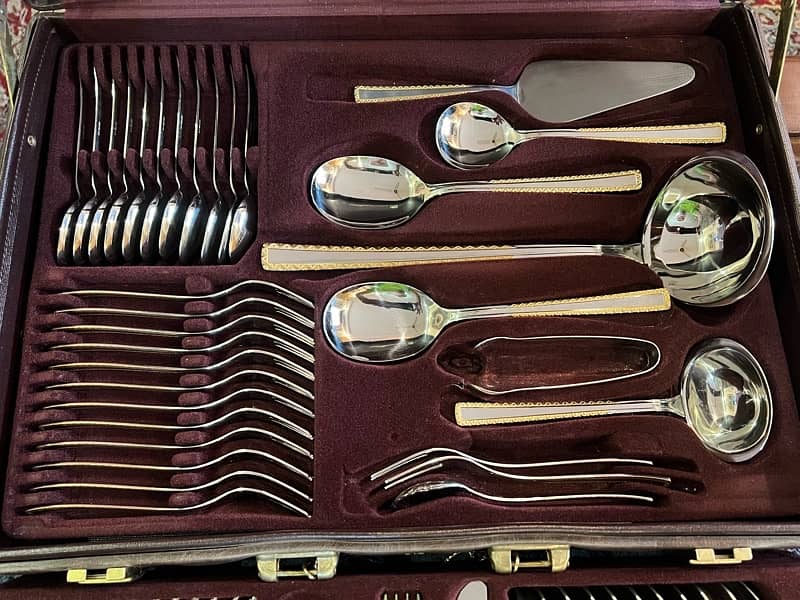 Solingen brand 24 K gold plated cutlery set for 12 persons 6