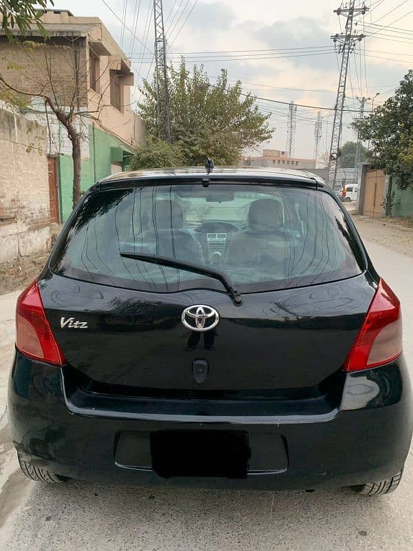 Toyota Vitz 2005 3