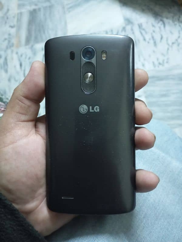 LG G3 IN GOOD CONDITION WITH BOX 1