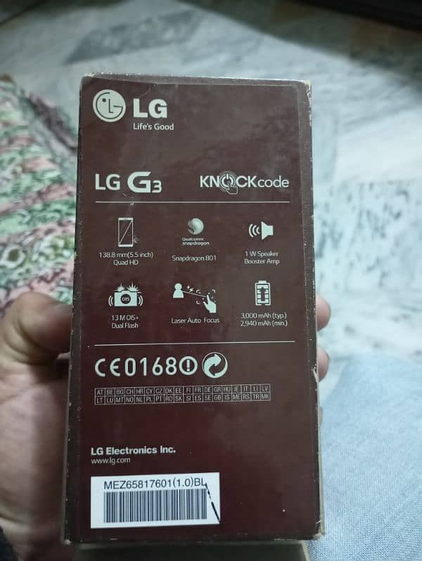 LG G3 IN GOOD CONDITION WITH BOX 9