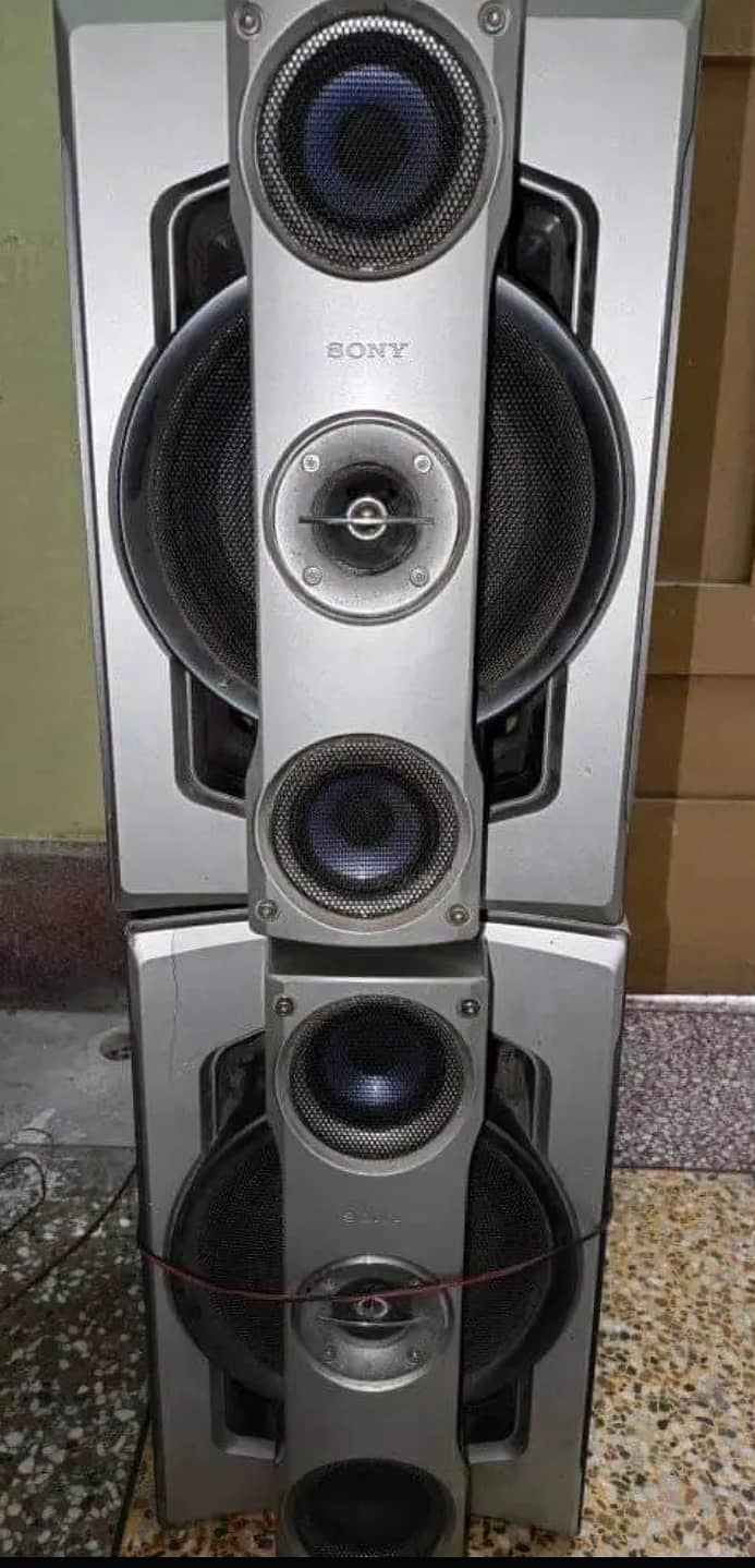 sony woofer speaker 1