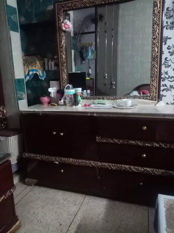 dressing table only 2