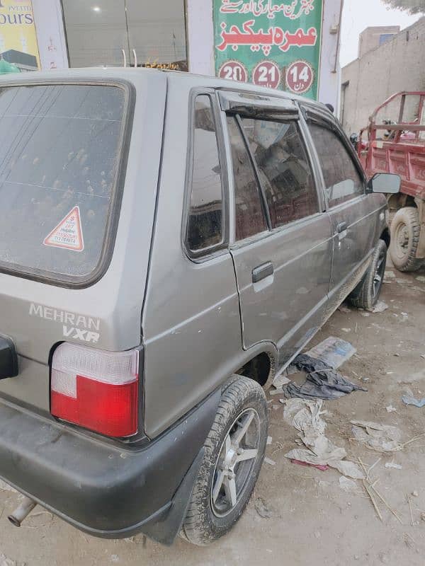 Suzuki Mehran VXR 2013 1