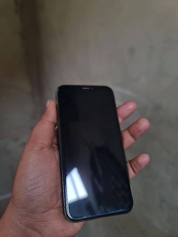 IPhone xs 256gb pta approved 4