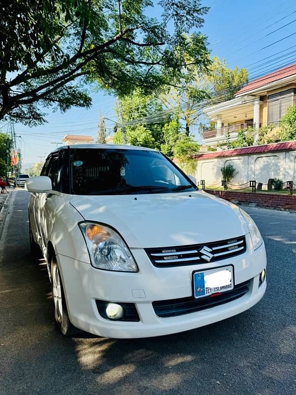 Suzuki Swift 2013 dlx 4