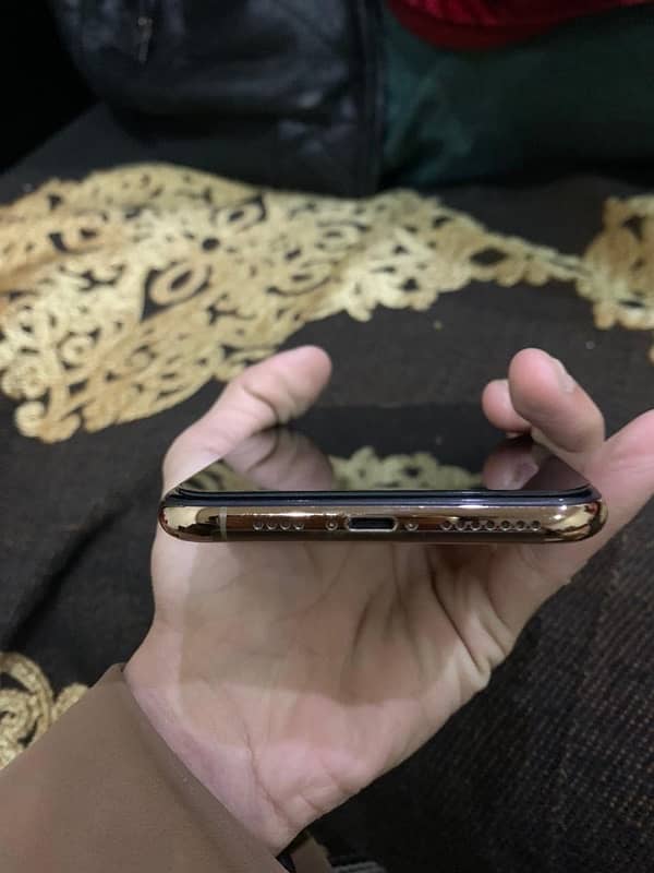 i phone xs max 5