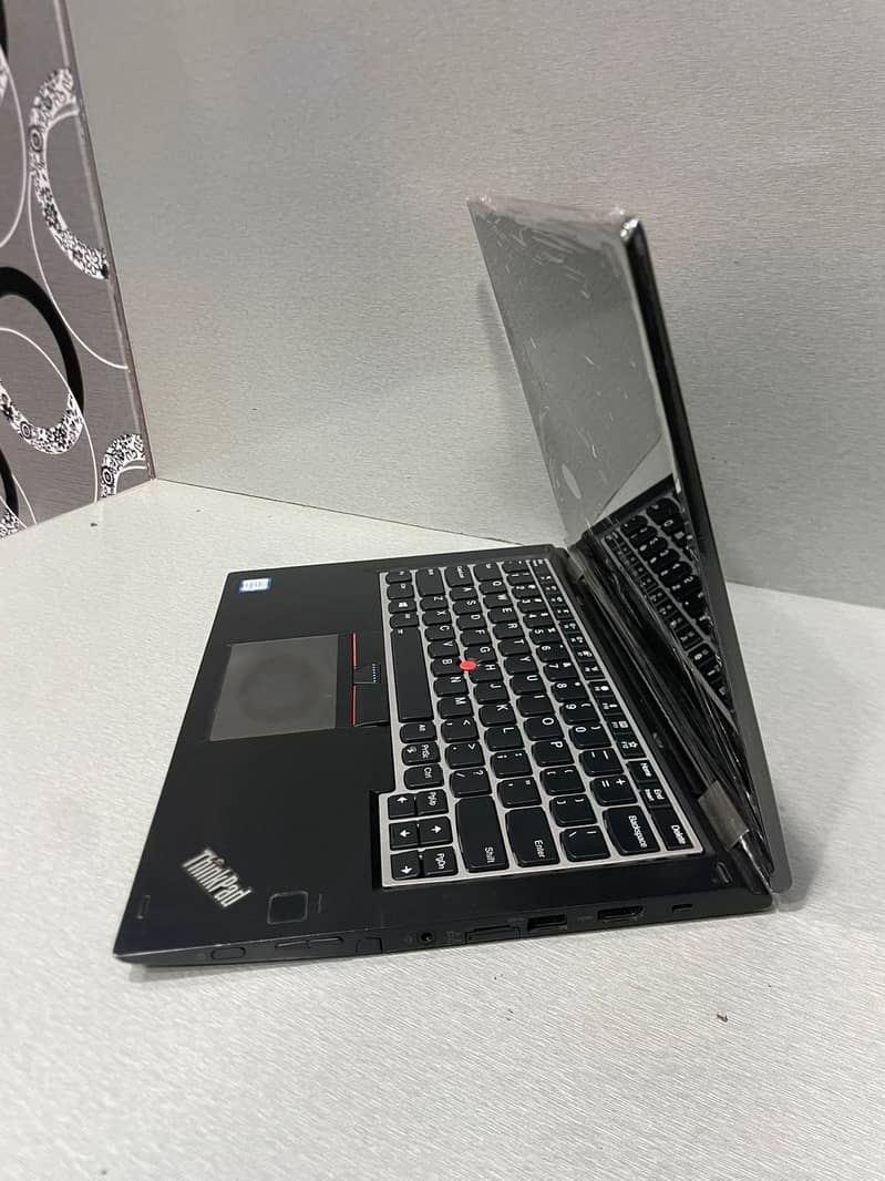 Lenovo ThinkPad 260 – Core i5 6th Gen | 8GB RAM | 256GB SSD 1