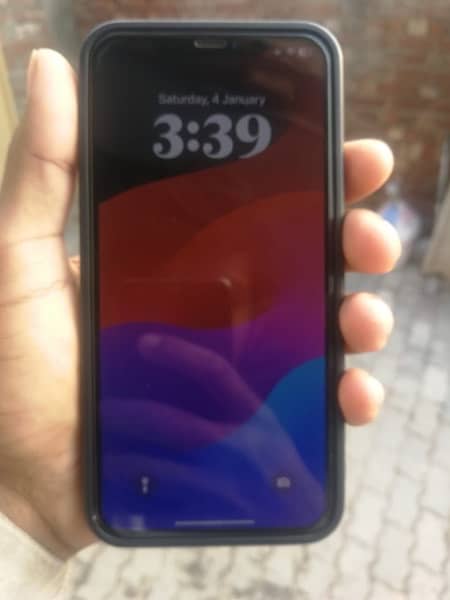 i phone xs max non pta face id on 256gb battery health 83% 3