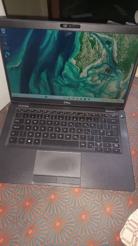 Dell Latitude 5300 2