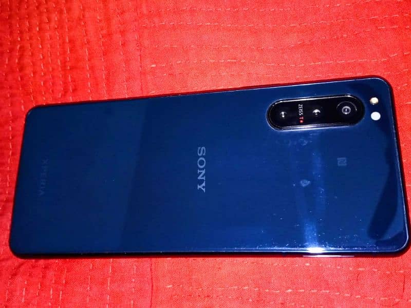 Sony Xperia 5 mark ll 3