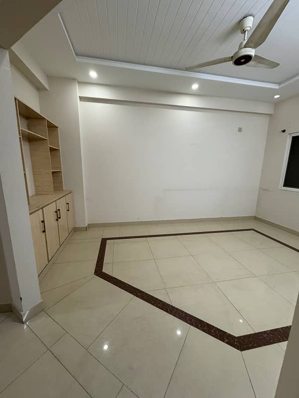 2 Bedroom Warda hamna2 Appartment For Rent G-11/3 3