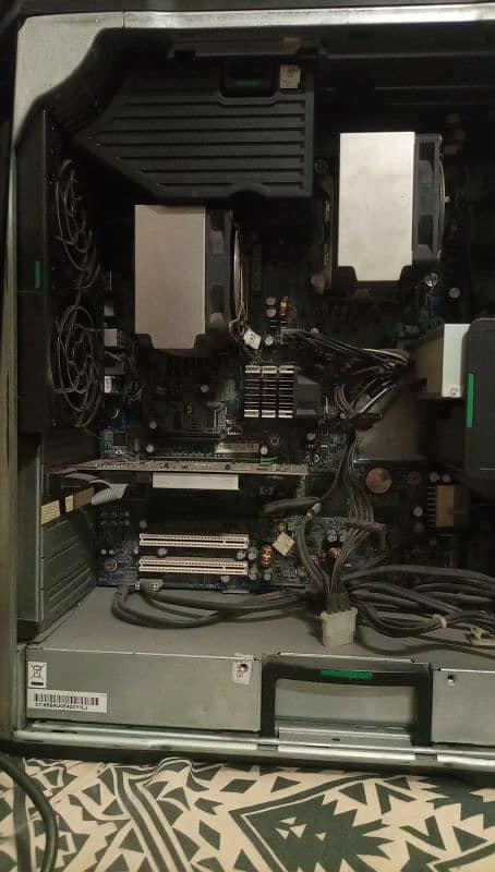 HP Xeon Series Z600 Workstation Dual Processor 5