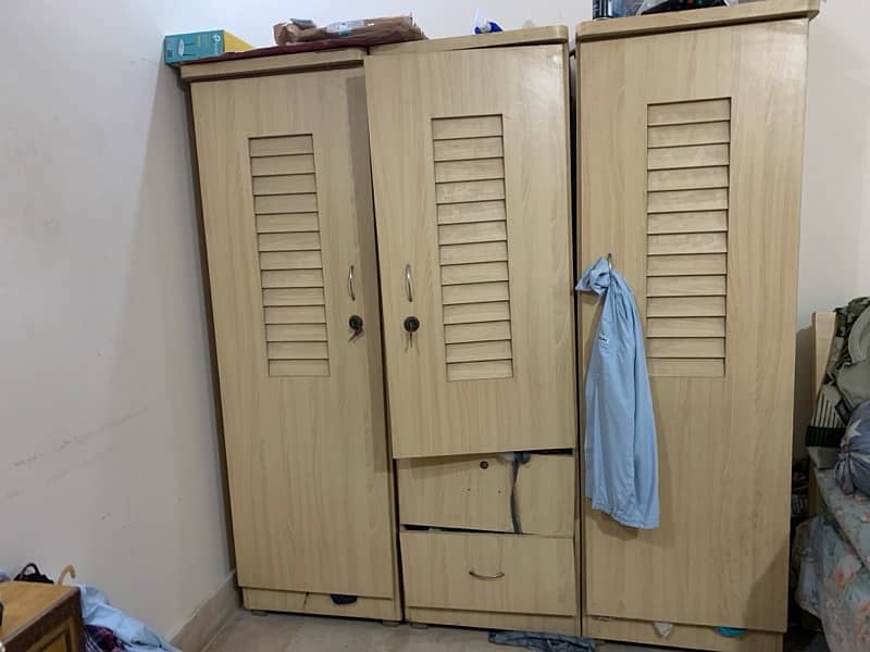 used bedroom set 0