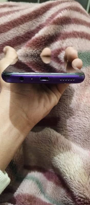 Huawei y6s for sale 3ram 64 rom penal change but original ha all okie 3