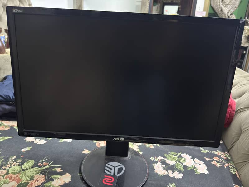 ASUS VG248QE 144hz condition 9/10 4