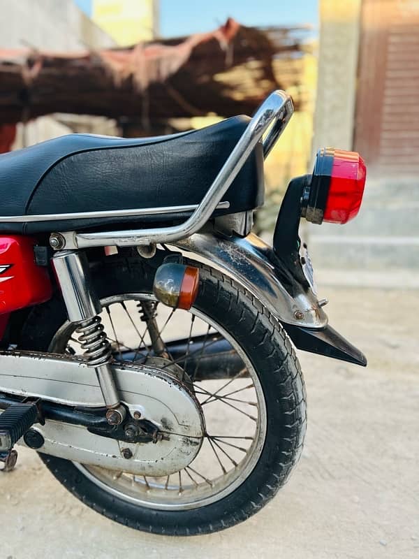 honda 125 6