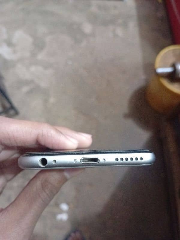 Iphone 6 Non PTA 6