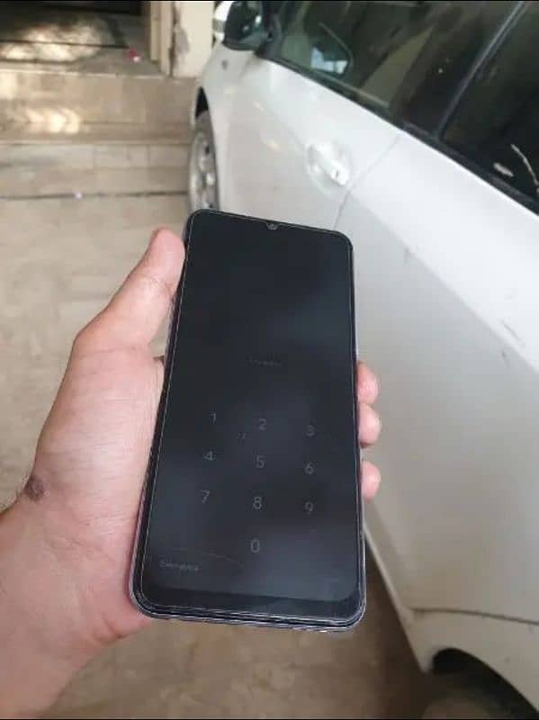 Vivo y20 with Box and Accessories 3