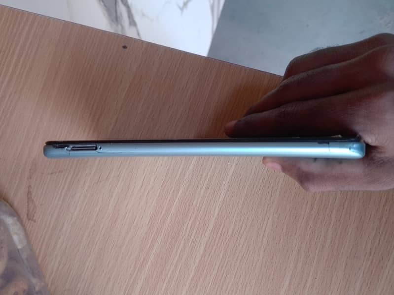 infinix hot10i 4