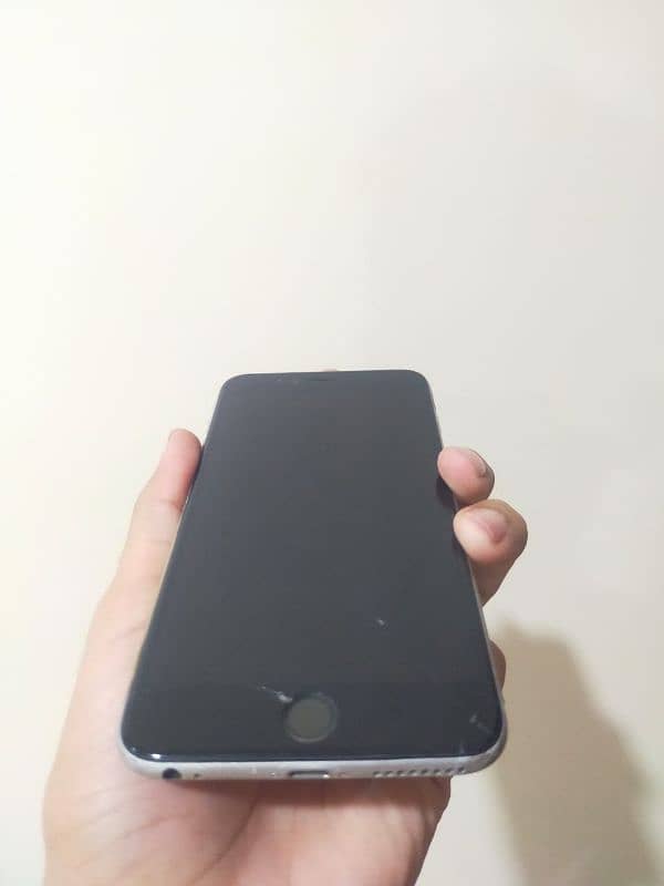 IPHONE 6 PLUS ( PTA APPROVED) 2