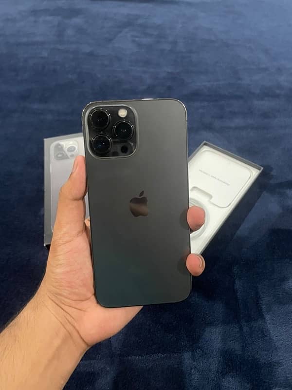 i phone 13 pro max gray 1