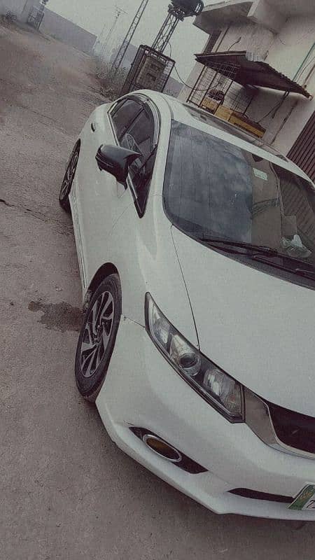 Honda Civic 2013 4